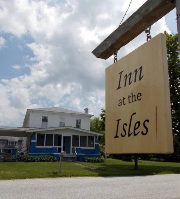 Inn At The Isles Cottage Isle la Motte Exteriér fotografie